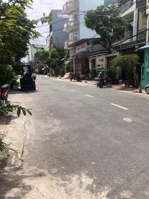 mặt tiền sát đường tô hiệu, phường hiệp tân dt 8mx20m giá 18,5 tỷ