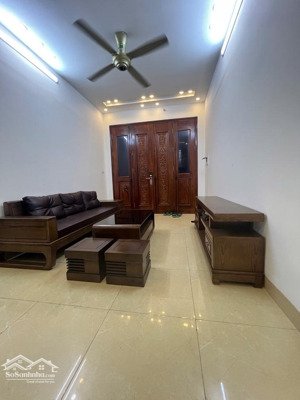 chính chủ bán nhà ngọc lâm nguyễn văn cừ, gần cầu chương dương 32.5m² 5 tầng giá 7.8 tỷ