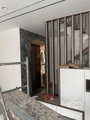 bán nhà bát khối 40m2 6 tầng thang máy ô tô vào nhà - nhỉnh 11 tỷ