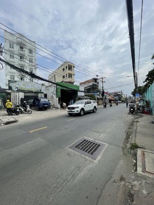 căn hộ dịch vụ mặt tiền kinh doanh ngay nhà văn hoá