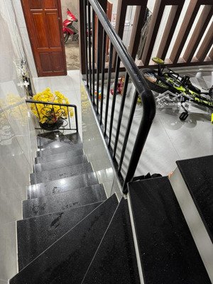 bán nhà phú viên long biên oto cách nhà 3m 3,5tỷ, dt22m2 - nhà dân xây - dân cư đông đúc gần trường