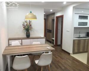 Chính chủ cần bán gấp chung cư CT2A đường Lê Đức Thọ, dự án Hud khu đô thị Mỹ Đình 2,dt 99m,3pn,2 vs sửa đẹp,lh 0983816388