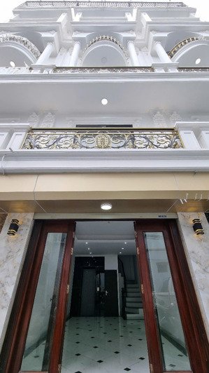 bán nhà xây mới, 34m² x 5 tầng, giá 4,6 tỷ tại ubnd xã kim chung, hoài đức. 