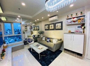 ngộp bank bán cc flora novia (thủ đức)
