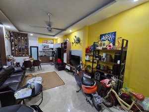 bán nhà phố cầu giấy 45m2 13.7 tỷ mặt ngõ kd - giá tốt - sổ hoa hậu vị trí đỉnh - nhà thoáng