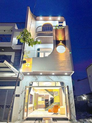 cắt lỗ 400tr nhà 3 tấm, liền kề ngân hàng agribank bình chánh, thông 2 chiều