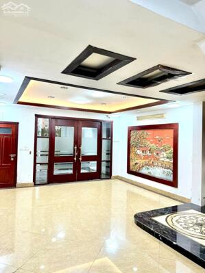 Nhà Đẹp Phân Lô, Ô TÔ, Tân Mai, Hoàng Mai 85/90m, 5 tầng, mt 5m, giá 24.3 tỷ.