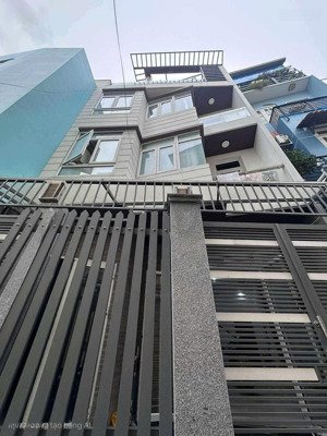 nhà đẹp 6x12m, cách mặt tiền chu văn an 1 căn nhà, xe hơi tận nơi. chỉ nhỉnh 11 tỉ