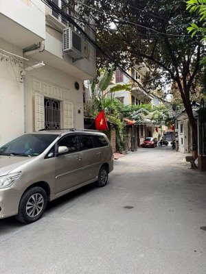 lô góc 2 thoáng - láng hạ - ngõ ô tô tránh - mt 10m - 42m2*4t chào 12.8 tỷ