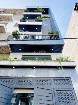 về hưu chia tài sản cho con cái cô 8 bán nhà nguyễn thị minh khai - quận 1.giá 6tỷ060/90,75m.sổ sẵn