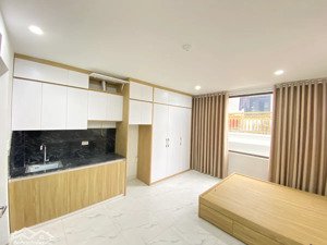 tòa căn hộ thang máy trại cá: 56m², 7 tầng, dòng tiền 840 triệu/năm giá 13.5 tỷ
