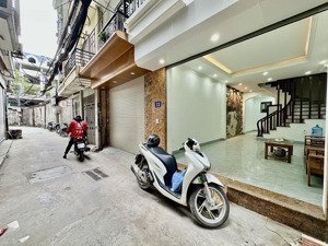 hiếm có! nhà trần thái tông, mặt tiền 4.5m, 42m, ngõ kinh doanh, trung tâm sầm uất