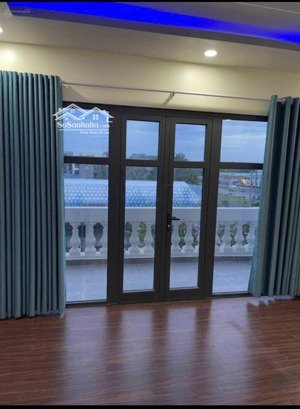 cho thuê shophouse 25 tr/th, 100m2 tại vincom shophouse dĩ an, bình dương uy tín