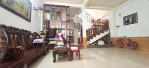 bán nhà 3 tầng đường lương văn can 100m2 ngang 6.4m - đối lưng nguyễn hữu thọ