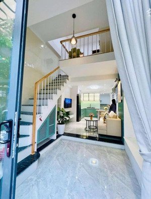 nhà 2 tầng siêu đẹp tại hồ văn huê, phú nhuận, diện tích 40,5m2. giá 1 tỷ 600 triệu