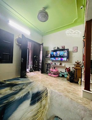 bán nhà hoàng hoa thám - ba đình - gần phố - 30m ra ô tô - giá 7 tỷ - 45m2 - gần trường, gần chợ