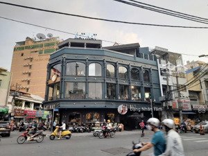 toà 2 mặt tiền hiếm dòng tiền trần quang khải, tân định, q1 chỉ 120 tỷ. gọi ngay tammy