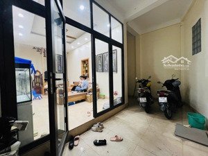 bán nhà riêng tại thanh xuân, hà nội, 8,9 tỷ, 40m2, hàng hiếm tại giá ưu đãi