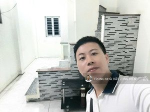 rẻ 20% bán nhà dân xây 1 căn độc lập 48m xây 3 tầng 3 ngủ nhỉnh 3 tỷ ngay chợ phúc lợi cạnh ecohome