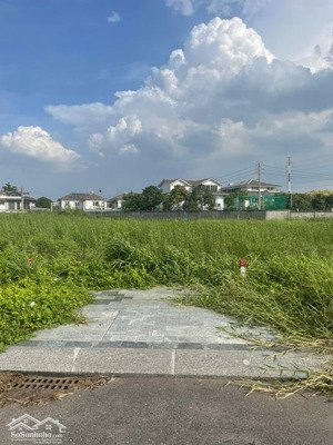 bán nhanh nền đất kđt vạn phúc city, 105m2, giá chỉ 9,9 tỷ, view đẹp giá tốt, chị dung