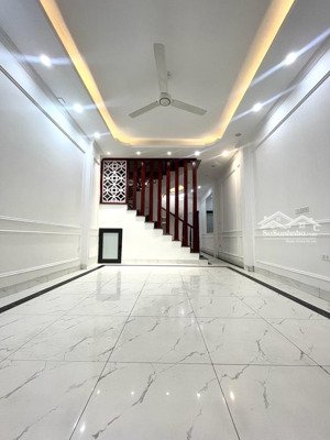 khu phân lô cán bộ thái hà - 45m2 - gara ô tô - gần phố - kinh doanh