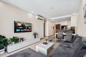 bán gấp căn hộ the goldview quận 4 68m2 2pn 2wc 2,1 tỷ full nội thất