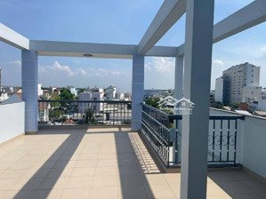 căn hộ dịch vụ 6x22, 5 tầng, 12 phòng, dòng tiền 60tr/tháng, 9 tỷ, gần coopmart huỳnh tấn phát q7