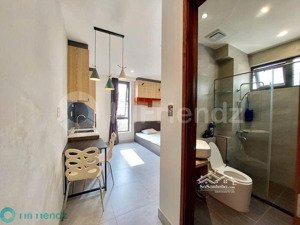 siêu phẩm full nội thất cao cấp - thang máy, bảo vệ 24/24 sát cầu vượt cây gõ, đh y dược