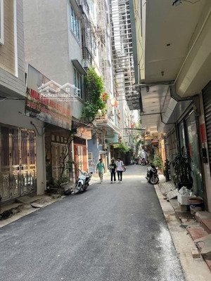 phân lô trần quốc hoàn-cầu giấy 41m*6 tầng,oto tránh đỗ,vỉa hè kinh doanh,10m ra phố,ngõ thông