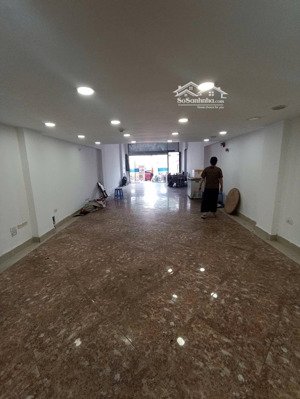 bán nhà mp văn cao kinh doanh đỉnh - vỉa hè - 100m ra hồ tây, gần cung thể thao quần ngựa.