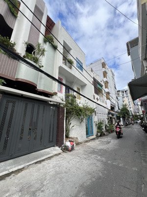 bán đất đường nguyễn văn thoại . dt 86m2 . sát bãi tắm đà nẵng