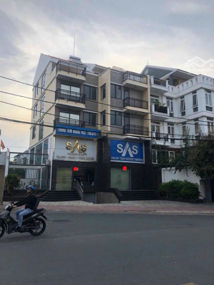 cho thuê nhà 148 hoàng diệu 2 tp thủ đức