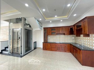 chủ đầu tư mở bán trực tiếp giá gốc f0 khu nhà thiết kế xây dựng đồng bộ ven sông sài gòn cao cấp