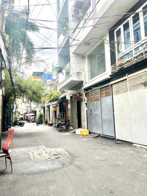 Bán CHDV Quận 3, 4 Tầng, 9Pn, 44m2, dòng tiền 35tr/th, liền kề Hoàng Sa_Lê Văn Sỹ, 9.35 Tỷ