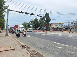 đất kho xưởng mặt tiền cao tốc mỹ phước tân vạn, p tân bình tp dĩ an (a. tân đông hiệp tp hcm)