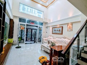 nhà mới 4 tầng, 75m2, ngang 4.6m, hẻm xe hơi, sát bên phú mỹ hưng, chỉ 7.9 tỷ