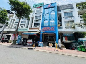 nhà phố 5 tầng kdc kim sơn, q7, dt: 5x20m,tk: hầm 5 lầu, có thang máy, giá: 21 tỷ, hđt: 60tr/ tháng