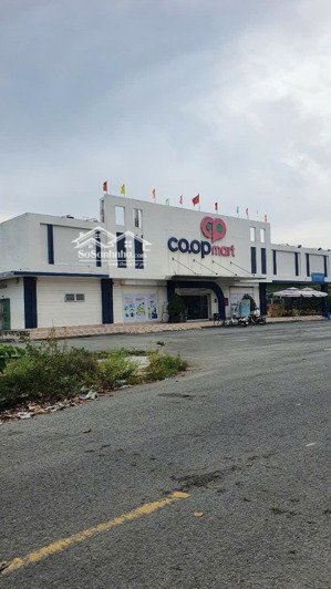 bán gấp đất đẹp đối diện co.opmart vĩnh lộc b