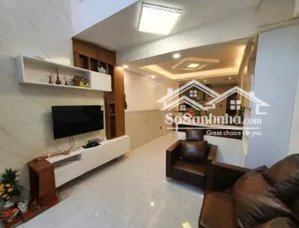 nhà đủ nội thất. bán nhà huỳnh tịnh của 4 tầng, 5pn, 3wc 9.3 tỷ. chỉ sách vali vào ở.