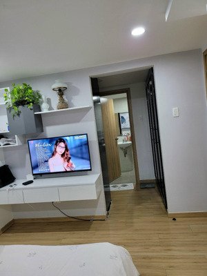 bán căn hộ la astoria 1pn 45m2 giá
1,85 tỷ, 2pn 60m giá 3,1 tỷ, 3pn giá tỷ lh 