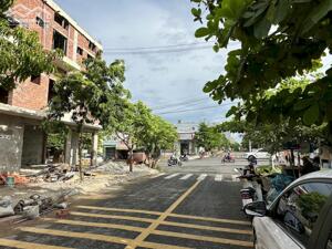 Bán nhà 2 tầng khu Nam Việt Á, Ngũ Hành Sơn 105m2 – Giá 7,8 Tỷ