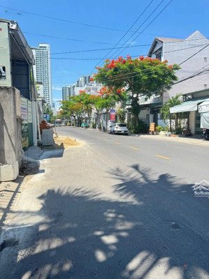 [ 2 mặt tiền dương hiến quyền ( trước + sau ) _ cách biển : 200m ] giá: 110tr/m²