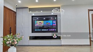 chính chủ cần bán căn hộ 806 chung cư 17t2 trung hoà nhân chính vinaconex dt: 122m2 3pn 2wc sửa đẹp