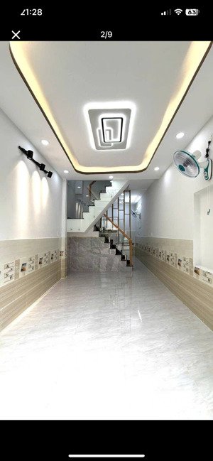định cư bán nhà đường nguyễn trung trực p5 bình thạnh , 70m2 giá 2ty980 lh vân xem ngay