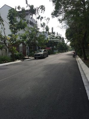 bán gấp lô đất đường 14m kdc conic 13b vị trí đẹp. diện tích 7x18m đối diện trường học. giá 8,5tỷ