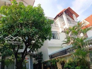 cần bán gấp biệt thự sân vườn phường an khánh q2-300m2, 4 tầng 57,5 tỷ tl