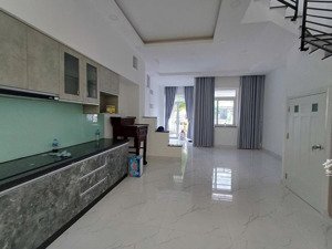 nhà đẹp 1 trệt 2 lầu kdc lovera park - 7,1 tỷ - 75m2