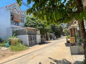 đất mặt tiền hoàng văn thái nối dài củ, 352m2 đất ở toàn bộ.