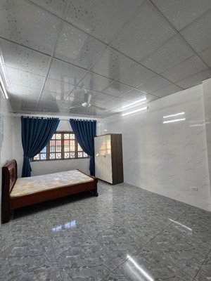 nhượng chdv đang cho thuê lợi nhuận tốt cạnh big c long biên