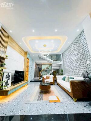 2MẶT HẺM XE HƠI NGAY EMART 48M2 4TẦNG MỚI 100 CHỈ 7TỶ